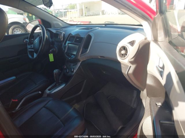 2015 CHEVROLET SONIC 1G1JE5SB7F4202054 Photo 4
