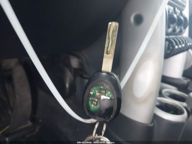 2004 MINI COOPER WMWRC33444TC51431 Photo 10