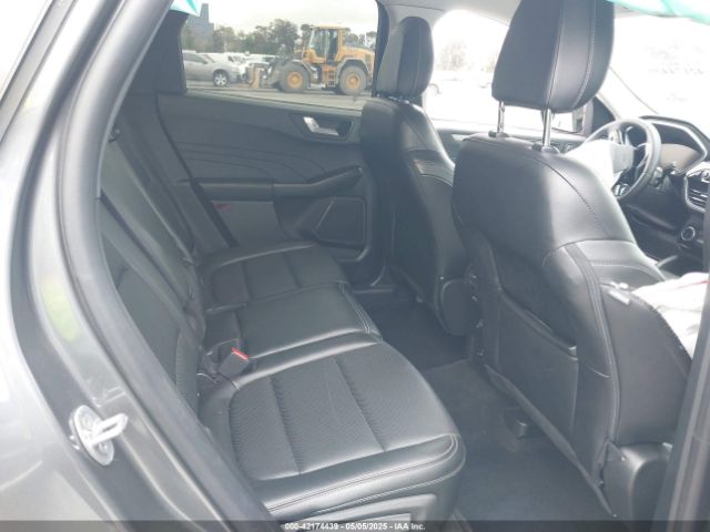 1FMCU0H60NUB61292 Ford ESCAPE SEL