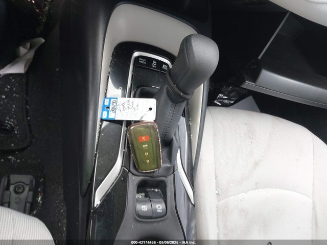 Toyota Corolla Hybrid Le 2021 JTDEAMDE7MJ020682 Image 11