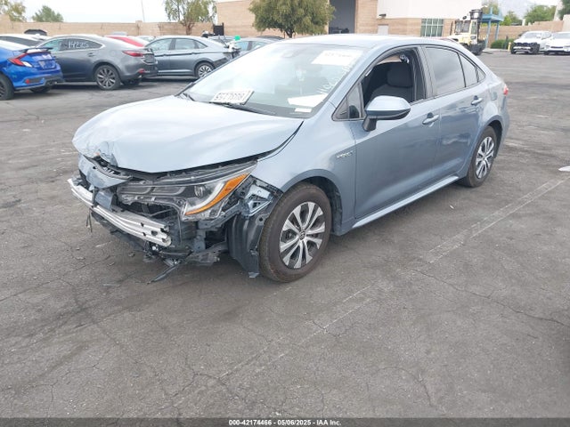 Toyota Corolla Hybrid Le 2021 JTDEAMDE7MJ020682 Image 2