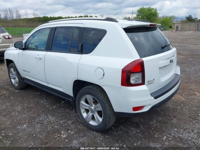 1C4NJDEB6ED827134 Jeep Compass Latitude