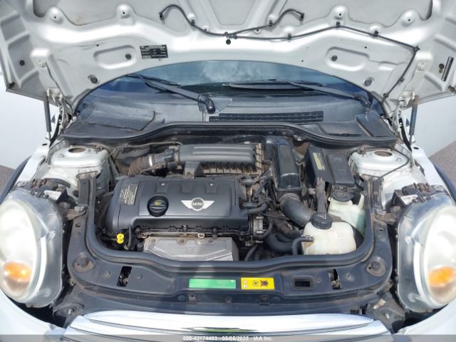 2011 MINI COOPER WMWSU3C57BT095208 Photo 9