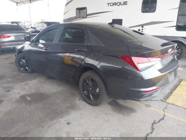 2022 HYUNDAI ELANTRA 5NPLM4AG6NH083707 Photo 2