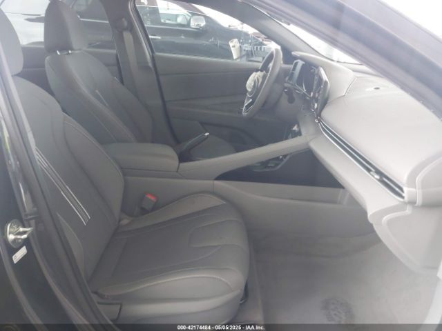 2022 HYUNDAI ELANTRA 5NPLM4AG6NH083707 Photo 4