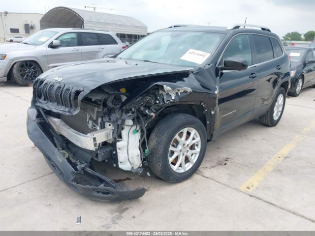 1C4PJLCB8JD534030 Jeep Cherokee Latitude