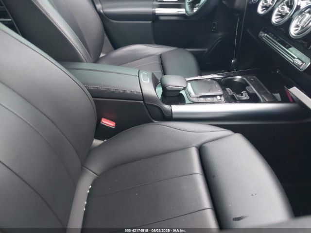 2021 MERCEDES-BENZ GLA 250 W1N4N4GB5MJ202097 Photo 4
