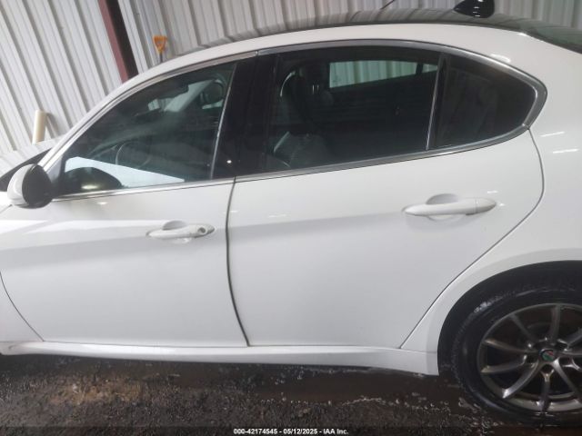 ZARFAEDN2H7541375 Alfa Romeo Giulia Awd