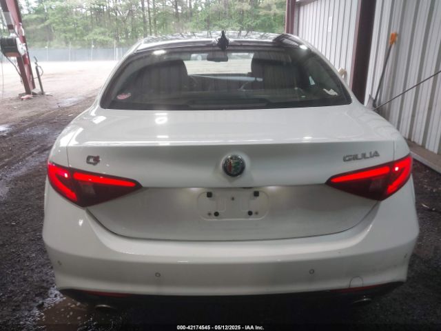 ZARFAEDN2H7541375 Alfa Romeo Giulia Awd