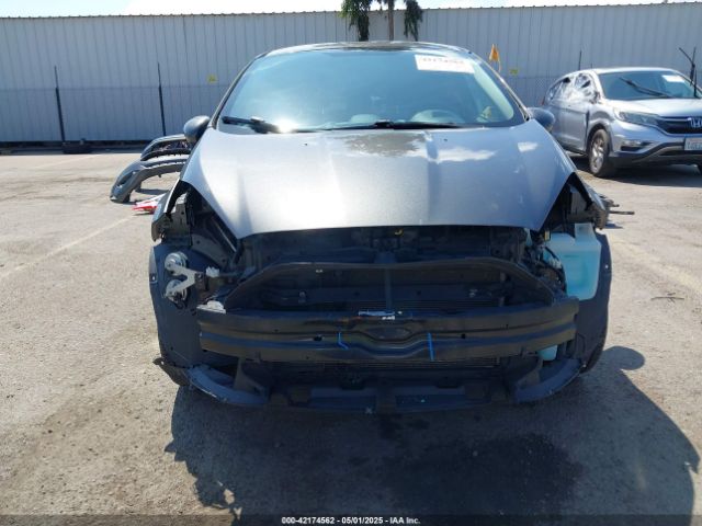 3FADP4BJ9HM125975 Ford FIESTA SE