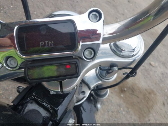 2022 HARLEY-DAVIDSON FXST 1HD1BVJ29NB027087 Photo 6