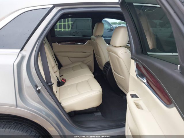 2018 CADILLAC XT5 1GYKNCRS1JZ198854 Photo 7