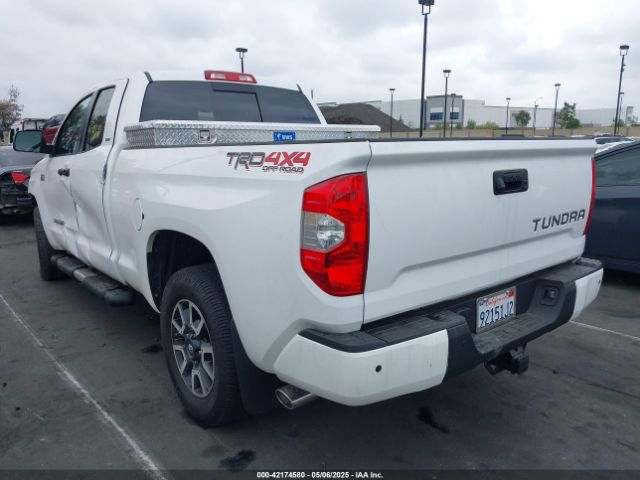 5TFUY5F17JX753427 Toyota Tundra Sr5 5.7l V8