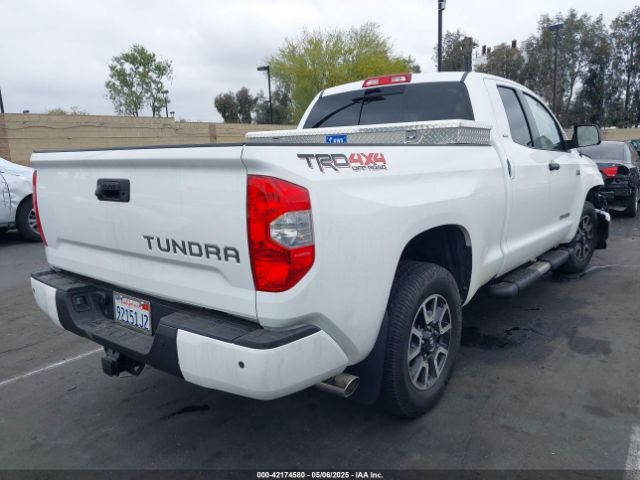 5TFUY5F17JX753427 Toyota Tundra Sr5 5.7l V8