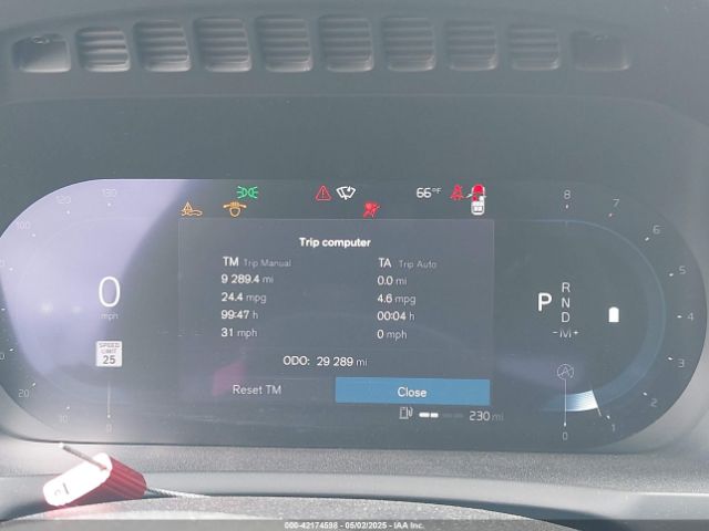 YV4L12PK2R1195584 Volvo Xc90 B5 Core Bright Theme