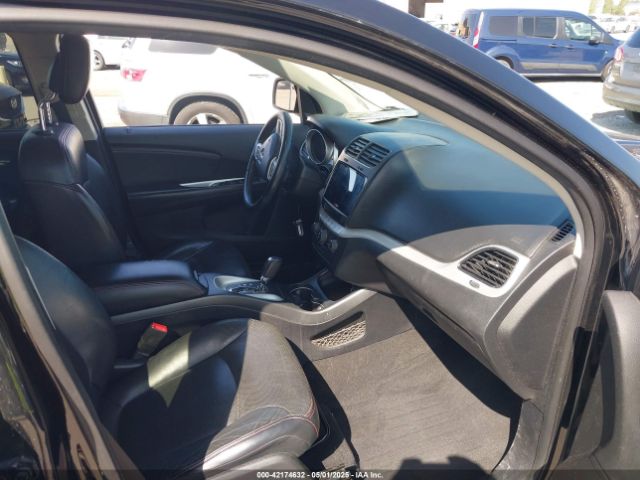 3C4PDCEG7JT472968 Dodge JOURNEY GT