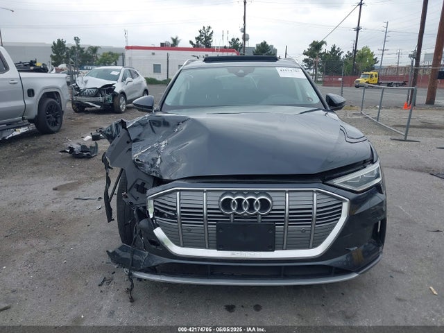 WA1VABGEXKB024680 Audi 2019