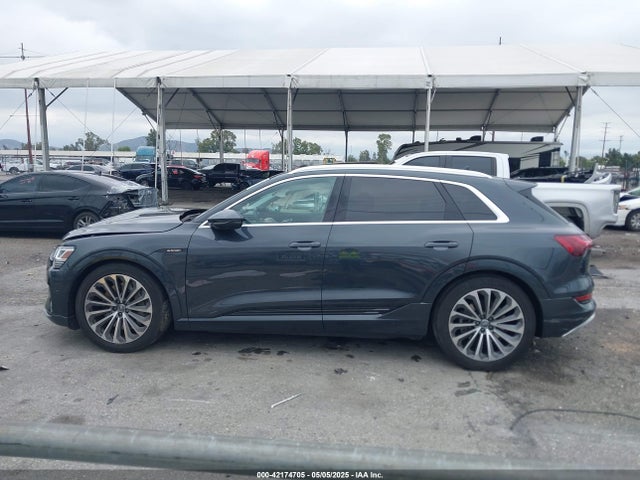 WA1VABGEXKB024680 Audi 2019