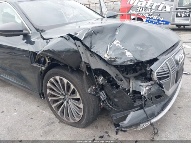 2019 AUDI E-TRON WA1VABGEXKB024680 Photo 5