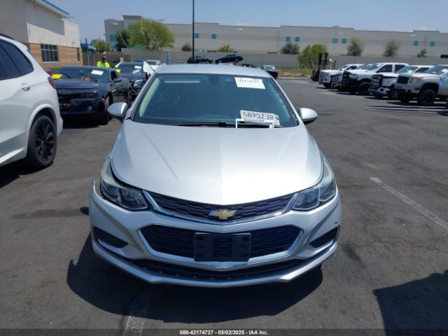 1G1BC5SMXJ7205744 Chevrolet Cruze Ls Auto