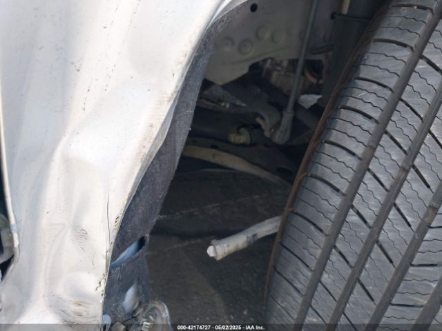 1G1BC5SMXJ7205744 Chevrolet Cruze Ls Auto