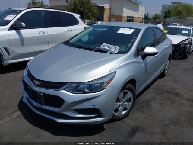1G1BC5SMXJ7205744 Chevrolet Cruze Ls Auto