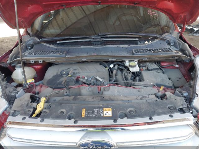 1FMCU0HD4JUC09529 Ford ESCAPE SEL