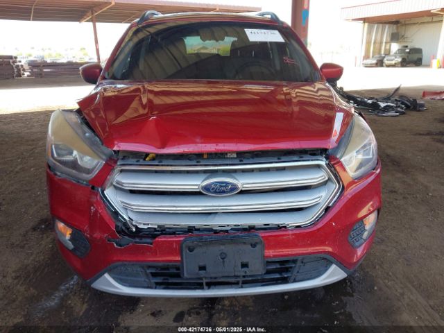 1FMCU0HD4JUC09529 Ford ESCAPE SEL