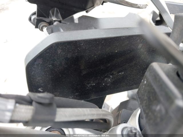 2022 BMW R 1250 WB10M1304N6F06392 Photo 6