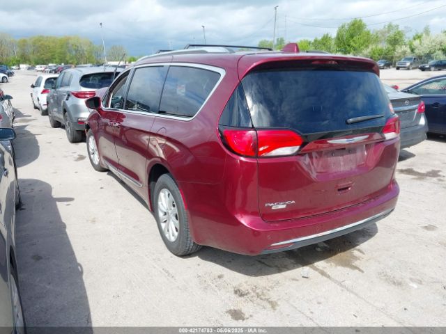2C4RC1EG4JR306233 Chrysler Pacifica Touring L Plus