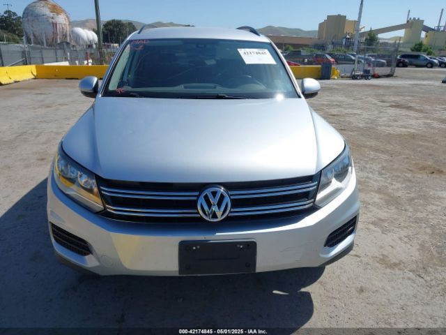 WVGAV7AX5HK016877 Volkswagen Tiguan 2.0t/2.0t S