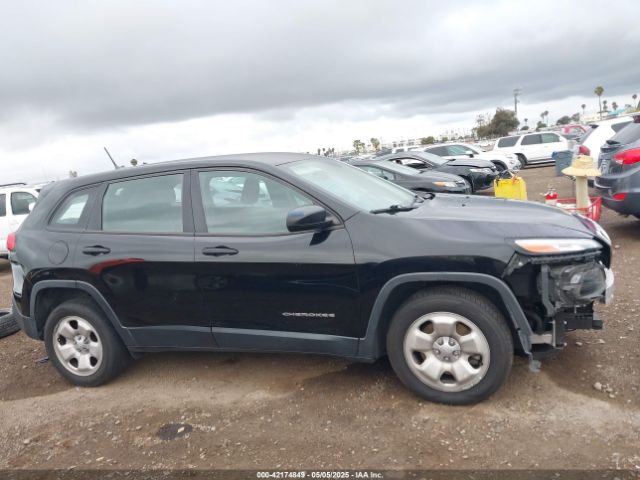 1C4PJLABXHW663243 Jeep Cherokee Sport Fwd