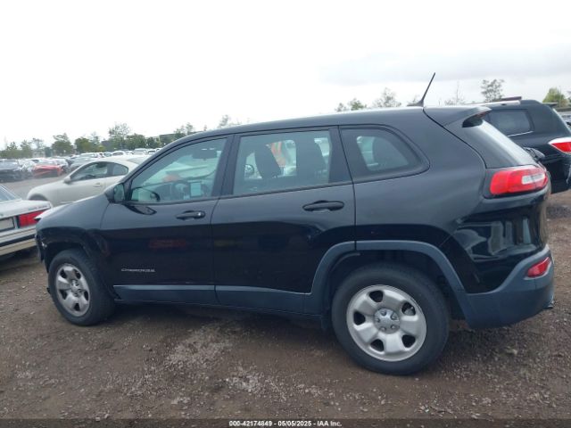 1C4PJLABXHW663243 Jeep Cherokee Sport Fwd