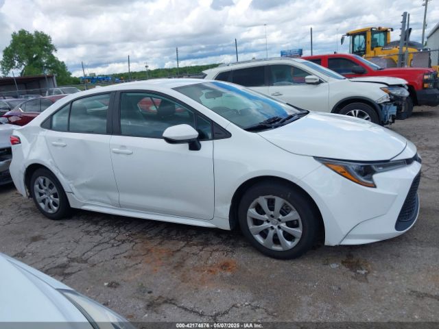 5YFEPMAE5MP236187 Toyota COROLLA LE