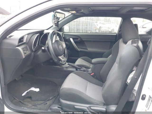 JTKJF5C77E3080128 Scion TC