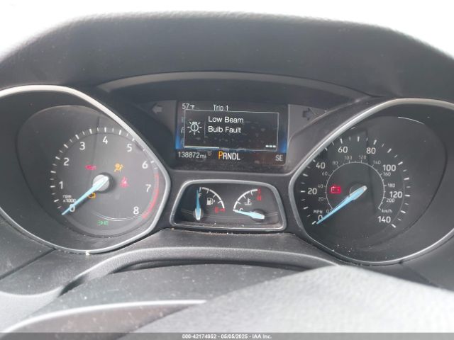 1FADP3F21JL257262 Ford FOCUS SE