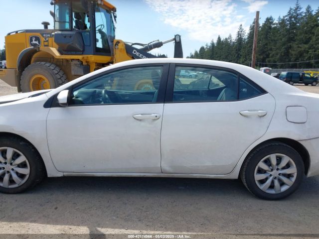 2T1BURHE0GC525738 Toyota COROLLA LE