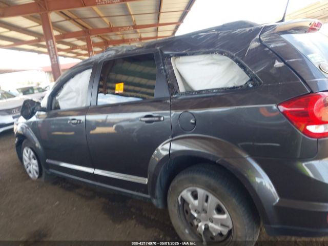 3C4PDCBG9KT798938 Dodge JOURNEY SE