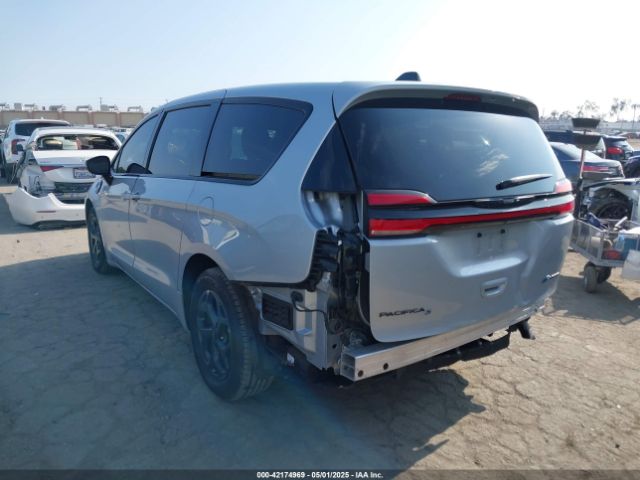 2023 CHRYSLER PACIFICA HYBRID 2C4RC1L74PR593522 Photo 2