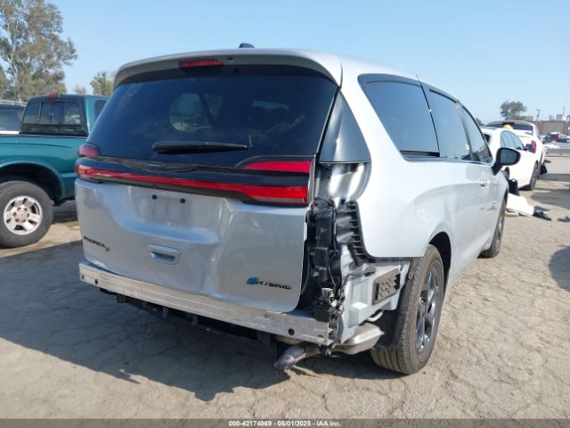 2023 CHRYSLER PACIFICA HYBRID 2C4RC1L74PR593522 Photo 3