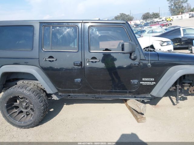 1C4BJWDG9HL530123 Jeep Wrangler Unlimited Sport 4x4