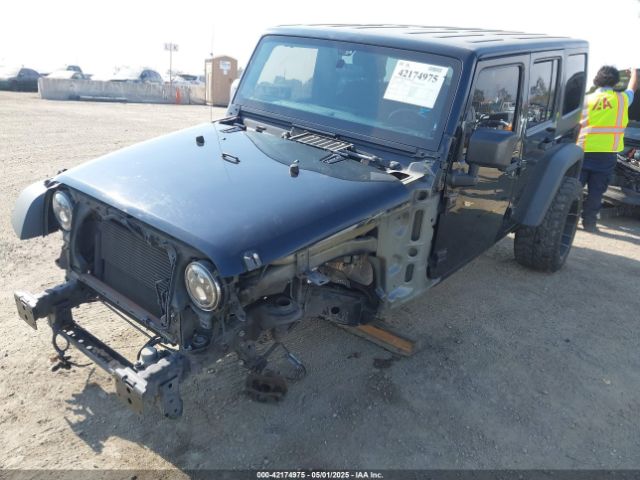 1C4BJWDG9HL530123 Jeep Wrangler Unlimited Sport 4x4