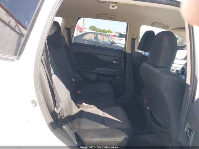 2016 MITSUBISHI OUTLANDER JA4AZ3A33GZ042067 Photo 7