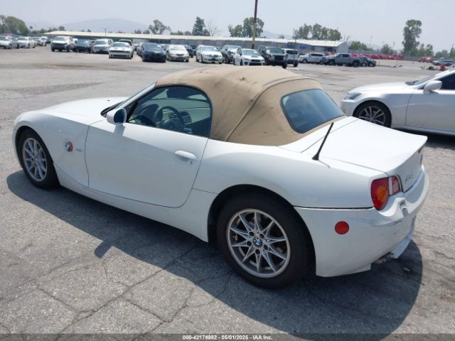 2003 BMW Z4 4USBT334X3LS46762 Photo 2