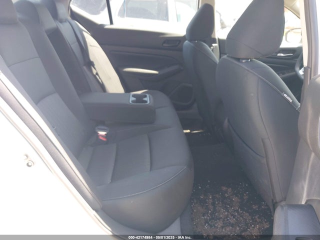 1N4BL4DV7RN412693 Nissan Altima Sv Fwd