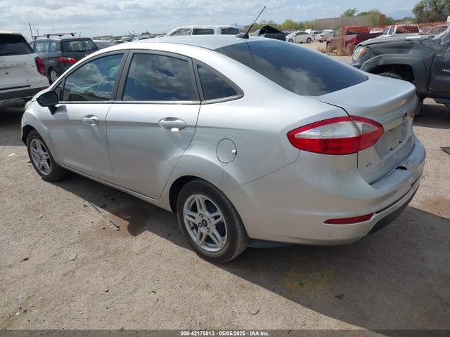Ford 2019 2019 3FADP4BJ3KM163984 Image 3