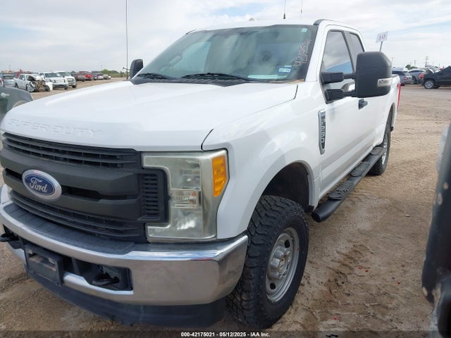 Ford F-250 Xl 2017 1FT7X2B69HEC34420 Image 2
