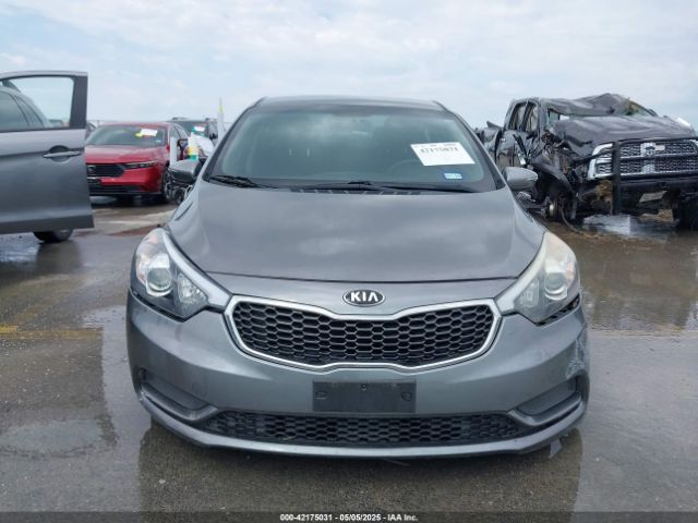 KNAFX4A60G5608286 KIA FORTE LX