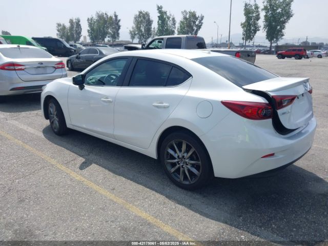 3MZBN1V35JM182020 Mazda Mazda3 Touring