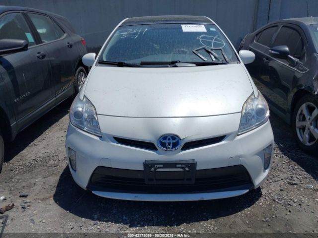 JTDKN3DUXF0458971 Toyota Prius Three